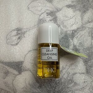 DHC Deep Cleansing Oil - mini/travel size